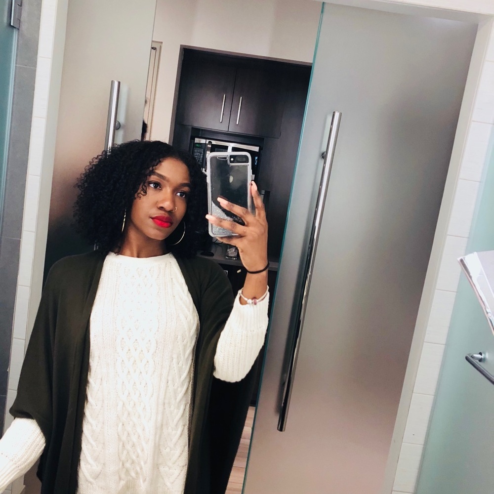 Meet your Posher, Fajara